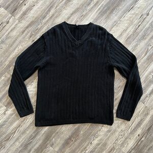 GAP Black Rib-Knit V-Neck Sweater L